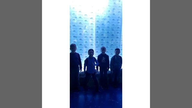 Поздравление мальчишек с 23 февраля смотреть онлайн