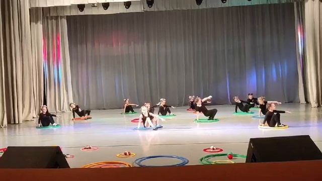 Але-ап. 2 группа. номер с обручами. смотреть онлайн