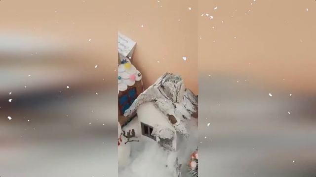 Выставка Новогодних творческих поделок, детский сад смотреть онлайн