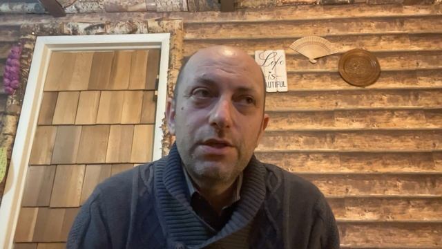 ТАКАЯ ПОНЯТНАЯ КРАСНАЯ КОРОВА / ДОКТОР АРЬЕ МАРГОЛИН смотреть онлайн