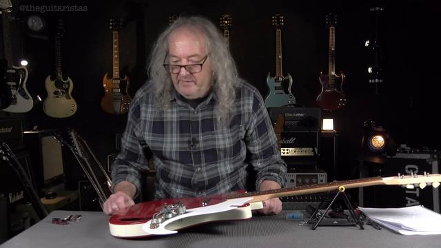 A Guitar Made from Hardboard & Sticky Tape? ? The Amazing Danelectro '59 ? Deep Dive Review смотреть онлайн