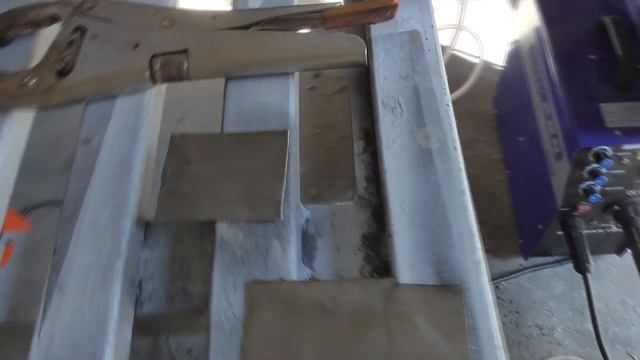 Полуавтоматическая сварка латунью. MIG brass silicone bronze welding/brazing. смотреть онлайн