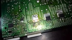 Плазменный телевизор LG42PA4510 не включается.