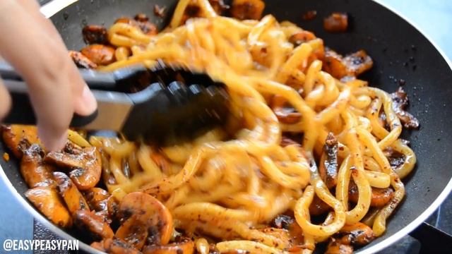 VEGAN SPICY STIR FRIED UDON (EASY RECIPE) смотреть онлайн