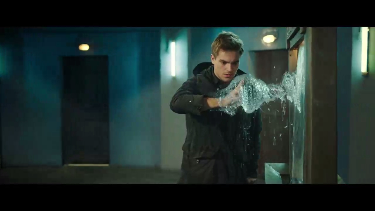 Черновик (2018) Трейлер смотреть онлайн