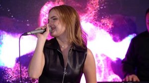 ПЕВИЦА ЛАНА✨ - "НЕБО БЛИЗКО"