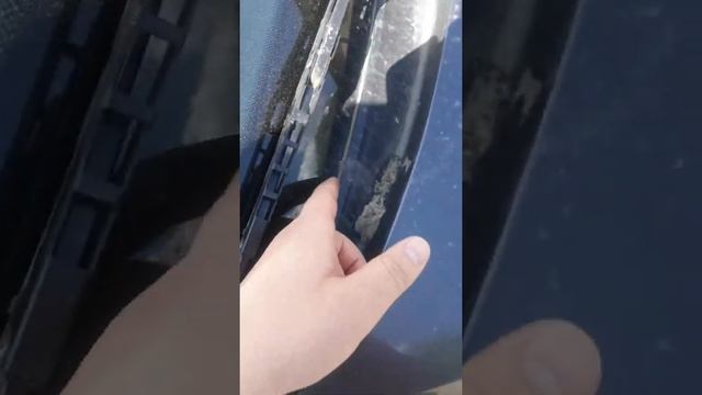 Скапливается вода на коврике пассажира Ford Mondeo(focus) смотреть онлайн
