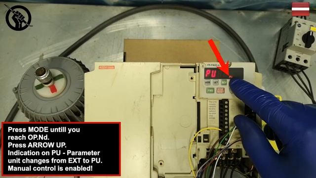 Mitsubishi E540 - Manual control from Operator panel (FR-PA02-02 / PU Parameter Unit Control ) смотреть онлайн