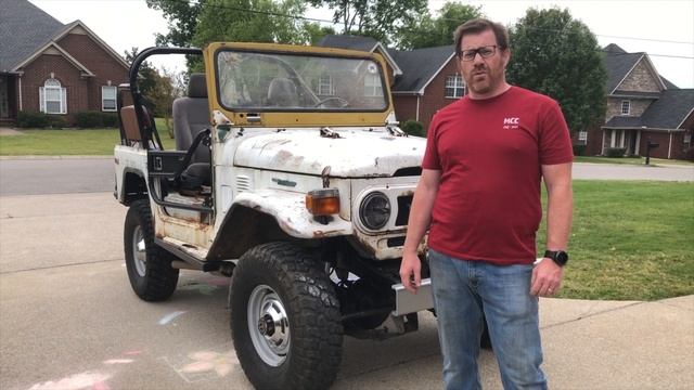 Attempting to straighten the rolled FJ40 смотреть онлайн
