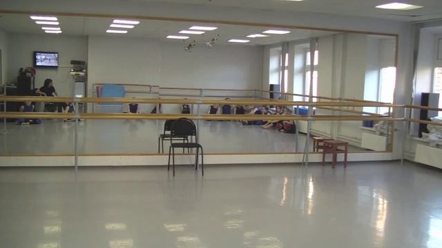 Джаз-класс. Мастеркласс преподавателя Сергея Залунина смотреть онлайн