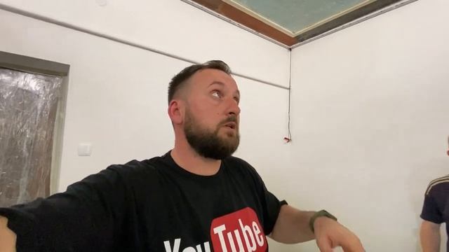 С подсветкой двухуровневый натяжной потолок на кухне.Нейтральный свет или RGB с пультом Dumlight? смотреть онлайн