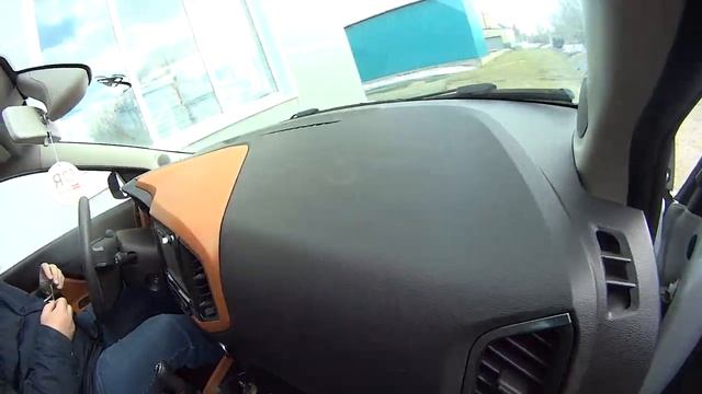 Лада XRAY Cross. 1.8МТ. Отзыв реального владельца. смотреть онлайн