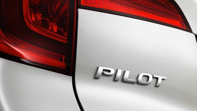 2016 Honda Pilot vs. 2016 Toyota Highlander смотреть онлайн