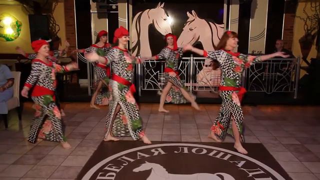 Студия Джумана, танец Балади смотреть онлайн