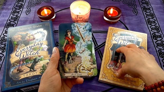 Everyday Witch Tarot смотреть онлайн