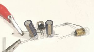 Зачем нужен диод стабилизатору 7805.Ведь и без него все РАБОТАЕТ