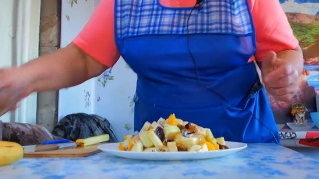 Салат из фруктов смотреть онлайн