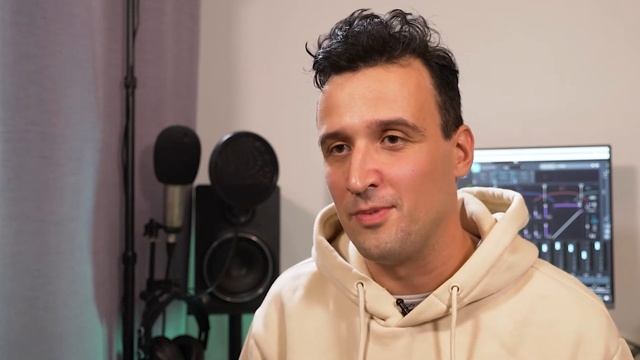 Приглашение встречу: "Как артисту с нуля начать зарабатывать на песнях в онлайне от 1 млн в год" смотреть онлайн