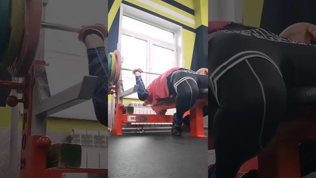 Жим лежа с паузой смотреть онлайн