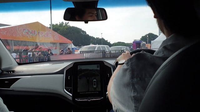 IIMS 2019 TEST DRIVE WULING ALMAZ (OTOTIME) #OtoTime #IIMS2019 #WULINGALMAZ смотреть онлайн