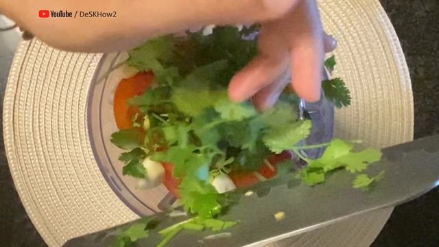 Chunky Salsa in KitchenAid Mini Food Processor | Quick and Easy Homemade Salsa From Scratch | смотреть онлайн