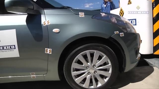 Low-Speed Crash Test 2013 Suzuki Swift смотреть онлайн