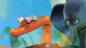 38 попугаев. Привет мартышке