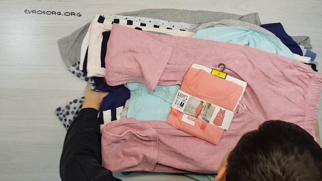 01738 Домашняя одежда Германия (СТОК) 1 пак 15 11,90€