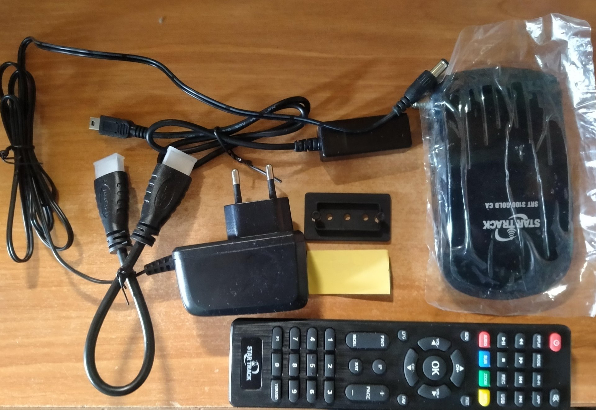 Спутниковый ресивер Star Track SRT 3100 GOLD CA