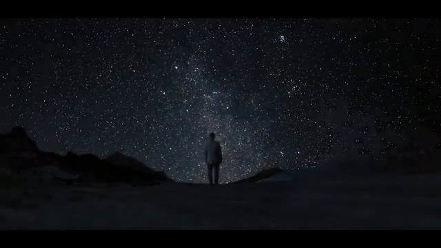 КТО ЖИВЕТ ВНУТРИ ЧЕРНОЙ ДЫРЫ смотреть онлайн