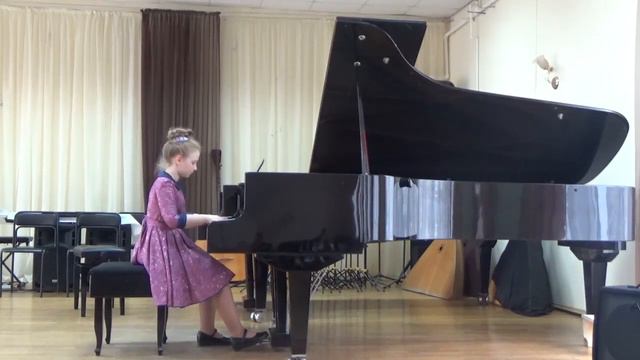 Олейникова Алиса 4 класс 2 возрастная категория,Л Бетховен Соната № 20, соль мажор, ДМШ г Гулькев смотреть онлайн