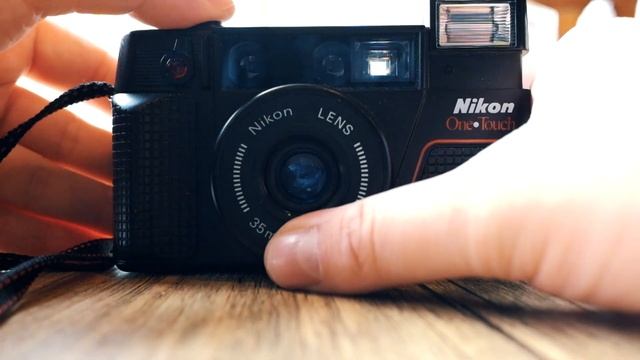 Nikon One Touch Film Camera Review in 2018 | Old Cameras, New Tricks смотреть онлайн