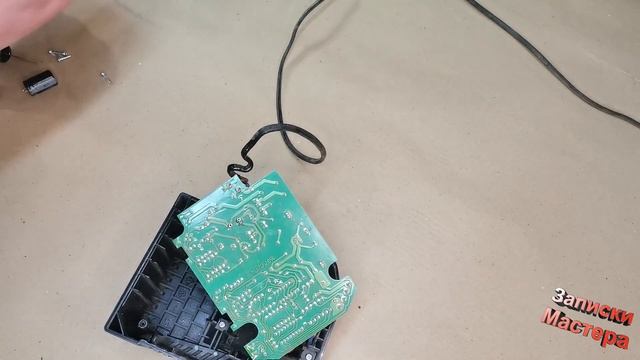 Если быстро садится аккумулятор шуруповёрта! Ремонт зарядного устройства Bosch. смотреть онлайн