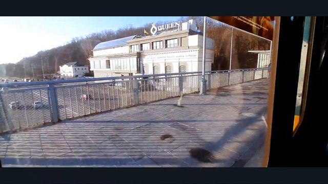 Spring morning time in Kyiv // Весенние утро в Киевском метро смотреть онлайн