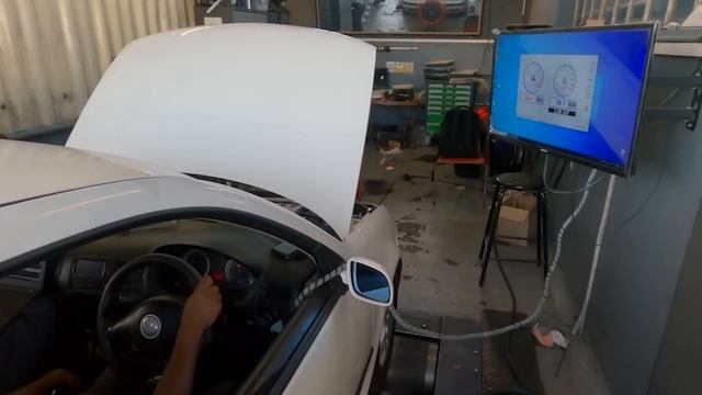 Painting my race wheels black | 3.2 VR6 swapped 2dr Mk4 on the dyno | Chasing a weird misfire смотреть онлайн