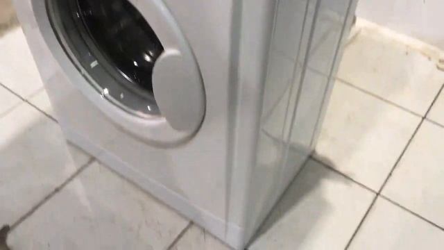 Стиральная машинка Indesit IWC5105 смотреть онлайн