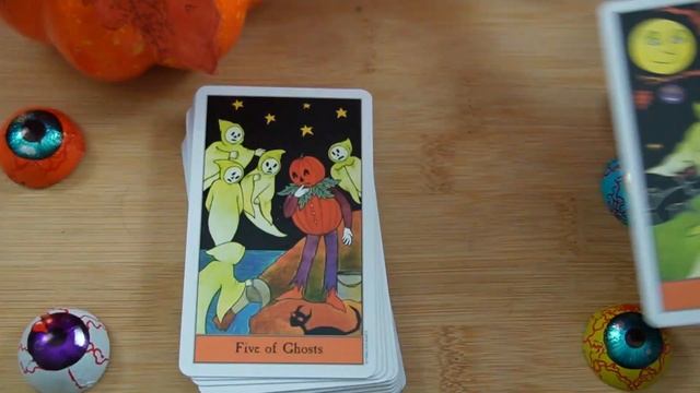 The Halloween Tarot #tarotcards #oraculo #witch #witch #greenwichct смотреть онлайн