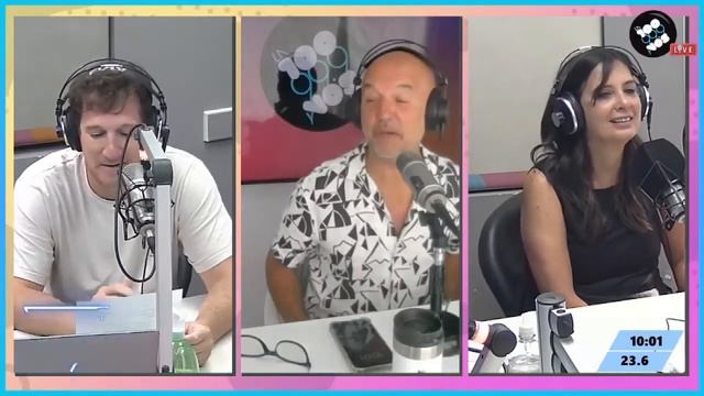 📻 TODO QUEDA EN CASA - Programa completo - Parte 1 📻 17/2/2024 📻 Calza vs SUSANA GIMENEZ смотреть онлайн