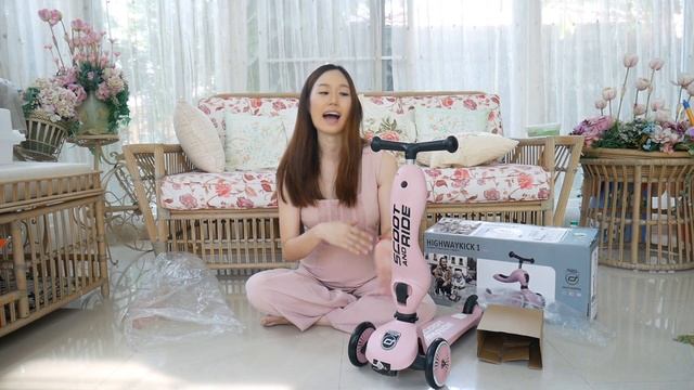 Scoot & Ride "Highwaykick1" ของเล่นสุดคุ้มเป็นได้ทั้ง Scooter และ รถขาไถ!! смотреть онлайн