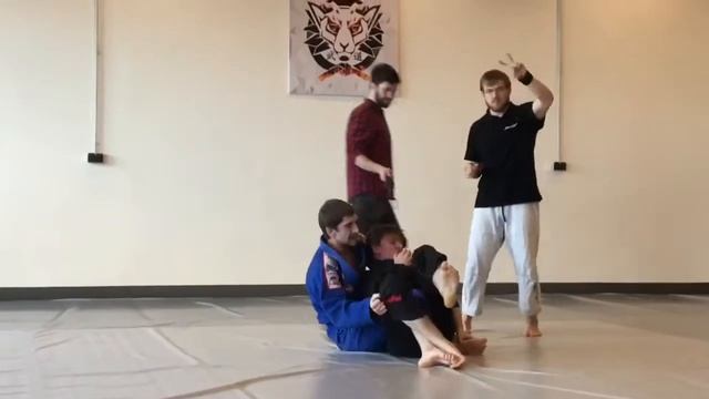 Ворона Валерий - Клуб РОДЪ. Беримболо+удушение.