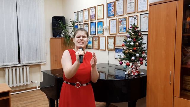 Серегина Карина, 15 лет, "Верните память" муз.М.Захарова, М.Якшиева, сл. М.Захарова смотреть онлайн