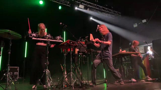 Think About Things - Daði (Dadi) Freyr Live from Birmingham 5 June 2022 смотреть онлайн