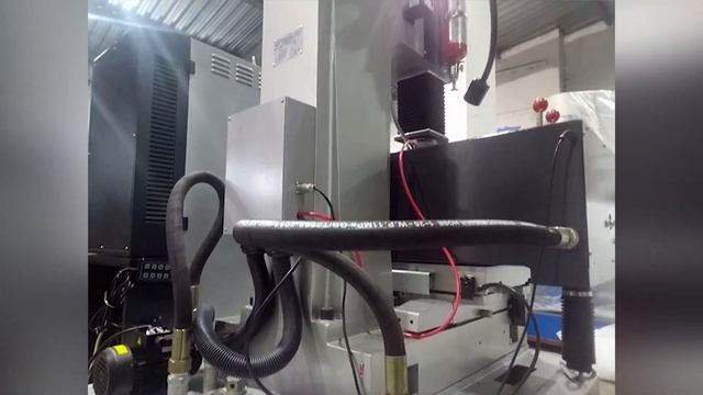 Обзор Электроэрозионного копировально-прошивного станка D7130 смотреть онлайн