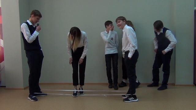 8Л челлендж по прыжкам в резиночку смотреть онлайн