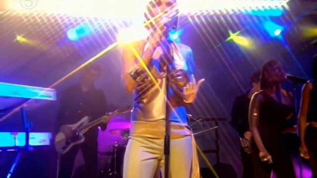 Victoria Beckham - A Mind Of It's Own (Live At Pepsi Chart 2002) • HD