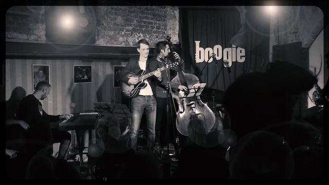 Steps Forward - Pavle Miljenović Quintet live in Boogie смотреть онлайн