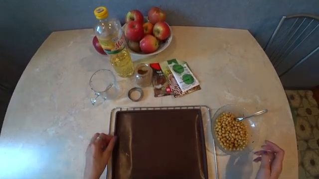 Еда к фильму: Хрустящие орешки из нута с солью в духовке смотреть онлайн