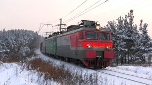 ВЛ11-182/172 Б с небольшим грузовым поездом