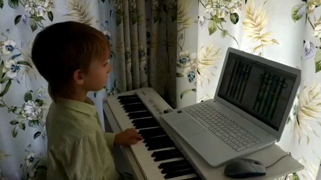 Vasya. Чтение нот с листа на 2 презентации "Fingerobix" №6 левой рукой смотреть онлайн