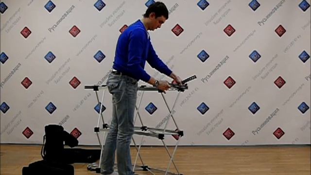 Складной Стол Ресепшен смотреть онлайн